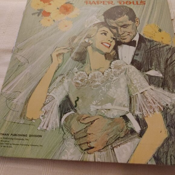 DOLL_Paper Doll Books Vintage Set of 8 - Picture 9 of 14